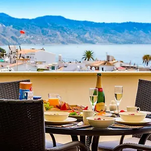  Apartment Old Town Nerja, Stunning Sea Views